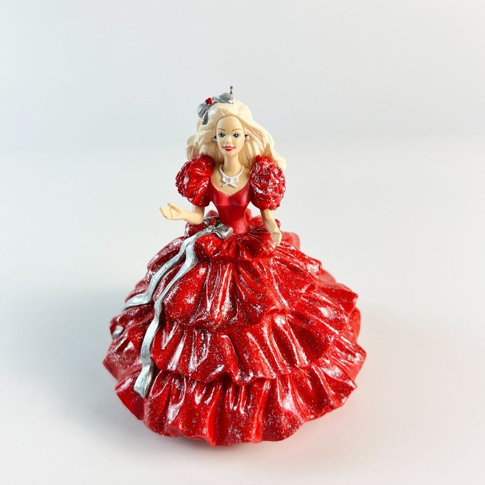 Hallmark Keepsake Barbie Christmas Ornament 1996 Collector's Club Series Red Dre - Picture 3 of 4
